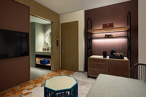 Episode Gading Serpong