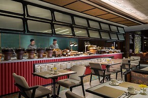 Episode Gading Serpong