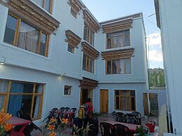 Hotel Malik Residency