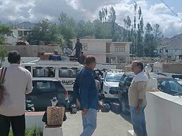 Hotel Malik Residency