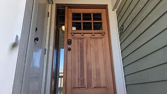 Settlers Crossing #29 By Bear Country