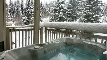 Settlers Crossing #29 By Bear Country