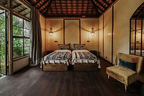 Bedulu Cliff Estate Ubud - Wood Side