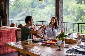 Bedulu Cliff Estate Ubud - Wood Side