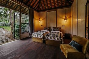 Bedulu Cliff Estate Ubud - Wood Side