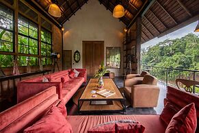 Bedulu Cliff Estate Ubud - Wood Side