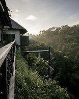 Exceptional 9BR Incredible Jungle View, River Access