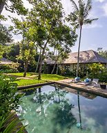 Exceptional 9BR Incredible Jungle View, River Access