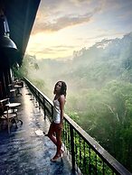 Exceptional 9BR Incredible Jungle View, River Access