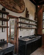 Exceptional 9BR Incredible Jungle View, River Access