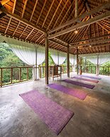 Exceptional 9BR Incredible Jungle View, River Access