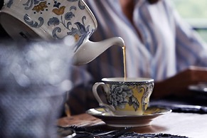 Exceptional 9BR Incredible Jungle View, River Access