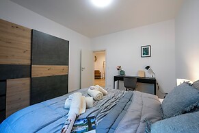 Boutique Apartment 5