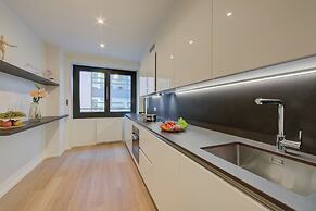 Boutique Apartment 5