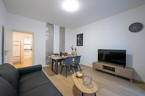 Boutique Apartment 6