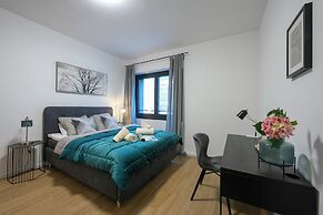 Boutique Apartment 6