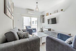 Paradise Promenade Apartment