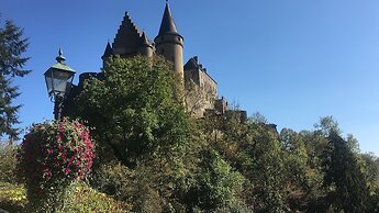 Stunning 4-bed Chalet in Bran With Superb Panorama