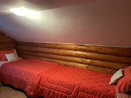 Stunning 4-bed Chalet in Bran With Superb Panorama