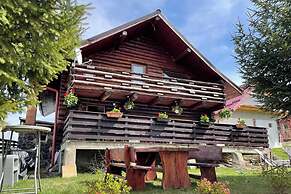 Stunning 4-bed Chalet in Bran With Superb Panorama