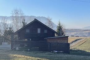 Stunning 4-bed Chalet in Bran With Superb Panorama