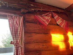 Stunning 4-bed Chalet in Bran With Superb Panorama