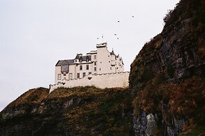 Bespoke 1 Bed Cottage in Dunbeath Village