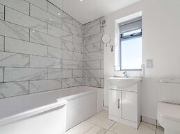 2-bed Modern Bungalow - Outstanding Country Views