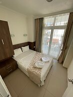 Honor A Pansiyon Side