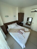 Honor A Pansiyon Side