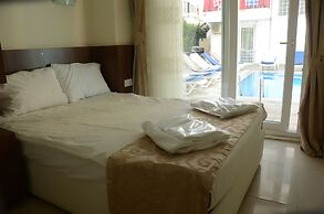 Honor A Pansiyon Side