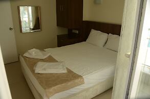 Honor A Pansiyon Side