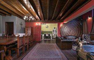 Volhon Mansions of Parnassos