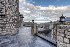 Volhon Mansions of Parnassos