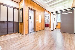 Namyangju Haimom Family Pension Black