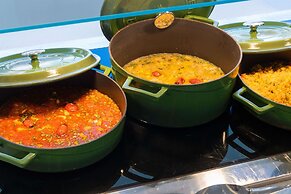 Cabana Blu Hotel & Suites