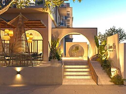 Cabana Blu Hotel & Suites