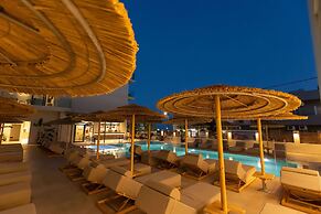Cabana Blu Hotel & Suites