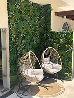 Cabana Blu Hotel & Suites