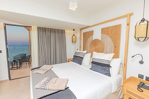 Cabana Blu Hotel & Suites