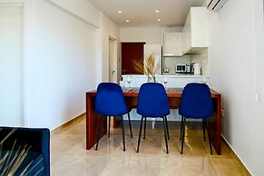 Phaedrus Living: Seaside Residence Lighthouse 70