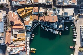 The Residence of the Old Port