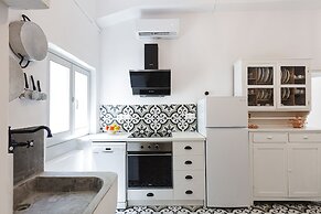 The Residence of the Old Port