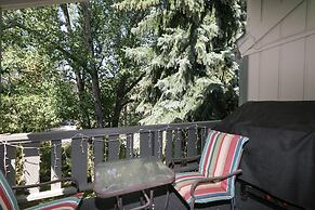 9 Sandstone70 3 Bedroom Condo by RedAwning