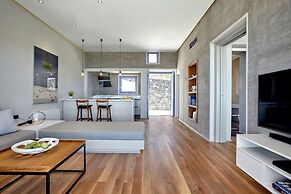 My Santorini Villa, Pyrgos