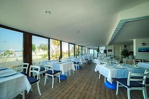 Jasmine Court Hotel