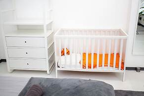 Design Family Apartment in Leiden Center 6p & Baby