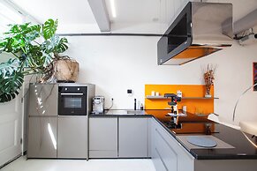 Design Family Apartment in Leiden Center 6p & Baby