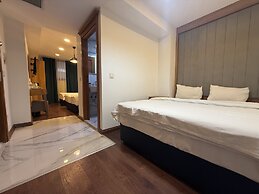 Pege Hotel
