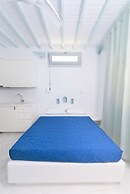 Melesios Mykonos Town Studios